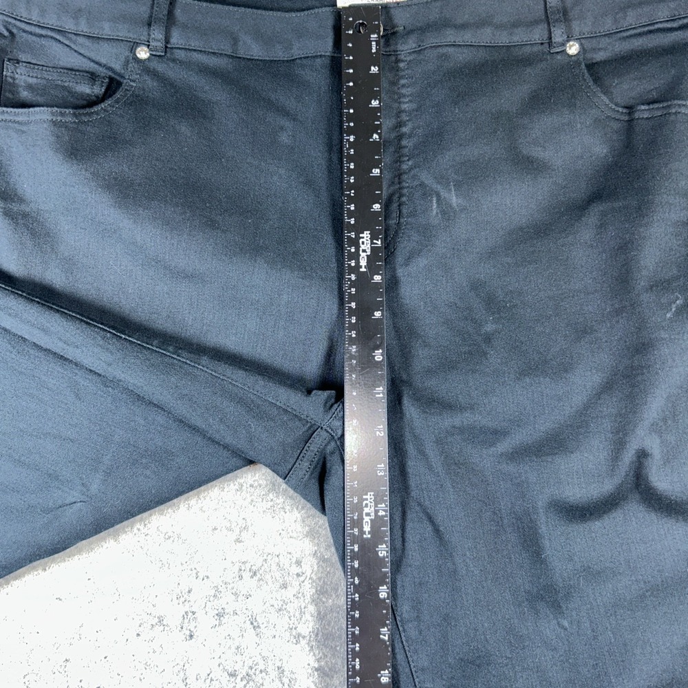 Isaac Mizrahi Live! Ankle Pants Women's 22W Black Button 5 Pocket Casual - Picture 5 of 10